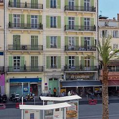 Florella Jean Jaures Apartment