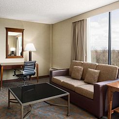 DoubleTree by Hilton Hotel & Executive Meeting Center Somers