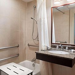 DoubleTree by Hilton Hotel & Executive Meeting Center Somers