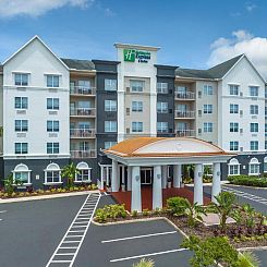Holiday Inn Express & Suites Lakeland North I-4, an IHG Hote