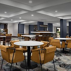 Courtyard Dallas Addison Quorum Drive