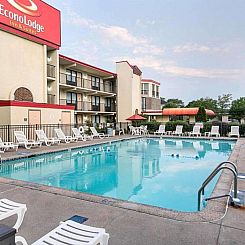 Econo Lodge Inn & Suites - Rehoboth Beach