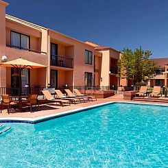 Courtyard by Marriott Columbus