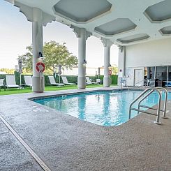 Holiday Inn Express Hotel & Suites Cocoa Beach, an IHG Hotel