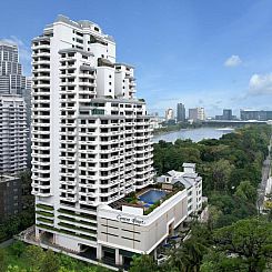 Centre Point Sukhumvit 10