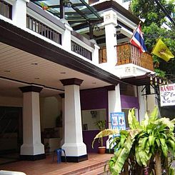 Rambuttri House