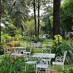 Montien Riverside Hotel