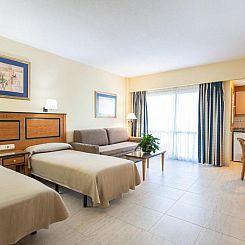 Hotel Apartamentos Pyr Fuengirola