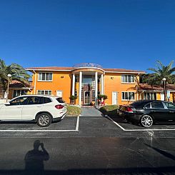Super Inn Daytona Beach