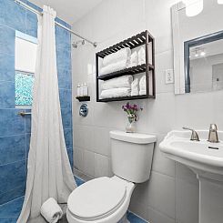 Hollywood Beach Suites and Hotel