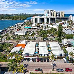 Hollywood Beach Suites and Hotel