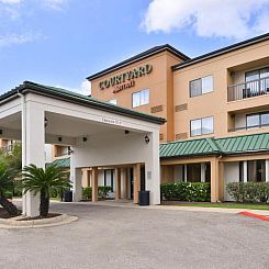 Courtyard Beaumont