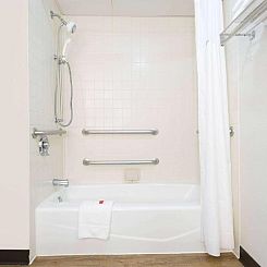 Days Inn by Wyndham Harrisburg North