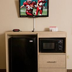 Red Roof Inn & Suites Pigeon Forge Parkway