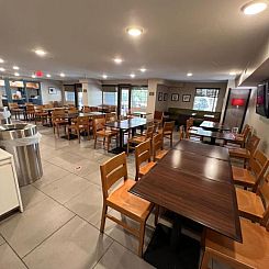 Country Inn & Suites by Radisson, Pigeon Forge South, TN