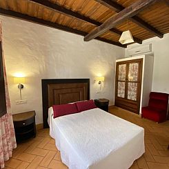 Apartamentos Turísticos - Hostal Los Alisos