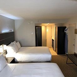 Holiday Inn Express Hotel & Suites Miami - Hialeah(Newly Ren