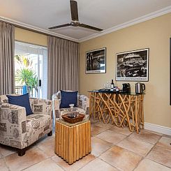 Pictures Guest House Boutique Hotel