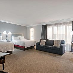Hampton Inn & Suites Stamford