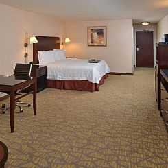 Hampton Inn & Suites Tacoma-Mall