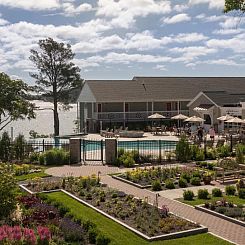 Bar Harbor Inn and Spa