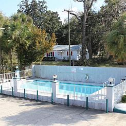 Travelers Inn Gainesville