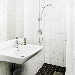 Låsta Gårdshotell