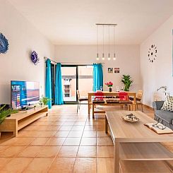 7 Island Surf House