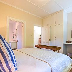 No.10 Caledon Street Guest House
