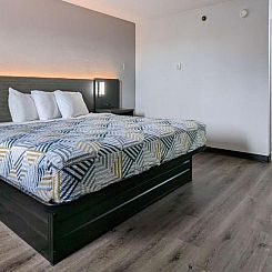 Motel 6-Danvers, MA - Boston North