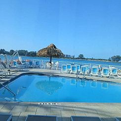 Gulfview Hotel - On the Beach