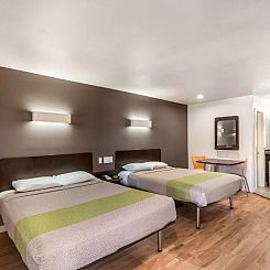 Studio 6-Huntsville, TX