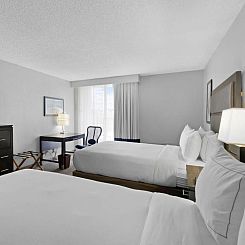 DoubleTree by Hilton Palm Beach Gardens