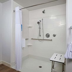 Hampton Inn & Suites Rogers