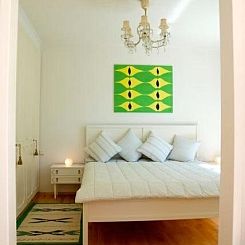 Apartment Sternentor