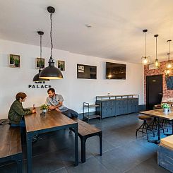 Oasis Backpackers' Palace Seville