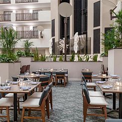 Embassy Suites Fort Myers - Estero