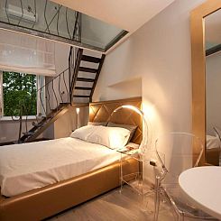 Luxury on the River