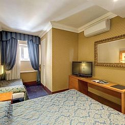 939 Hotel