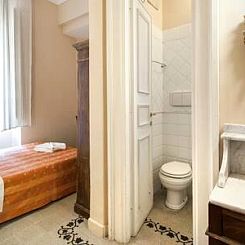 Marta Guest House