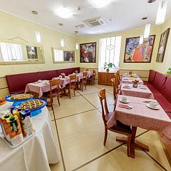 Hotel Lirico