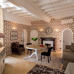 The Inn At The Roman Forum