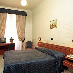 Hotel Dina