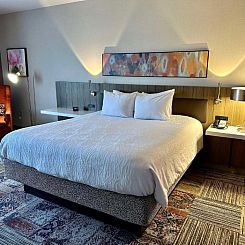 Hilton Garden Inn Oconomowoc
