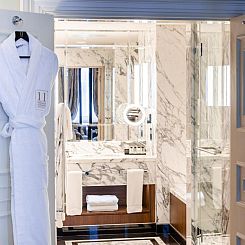 11 Cadogan Gardens Hotel & Apartments