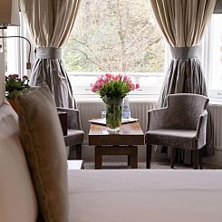 Strathmore Hotel