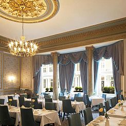 Strathmore Hotel