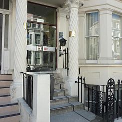 Manor Hotel