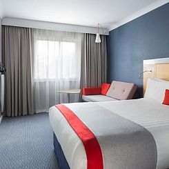 Holiday Inn Express Park Royal, an IHG Hotel