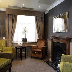Phoenix Hotel